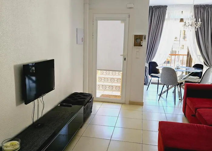 Sunny Apartament Near La Mata Beach